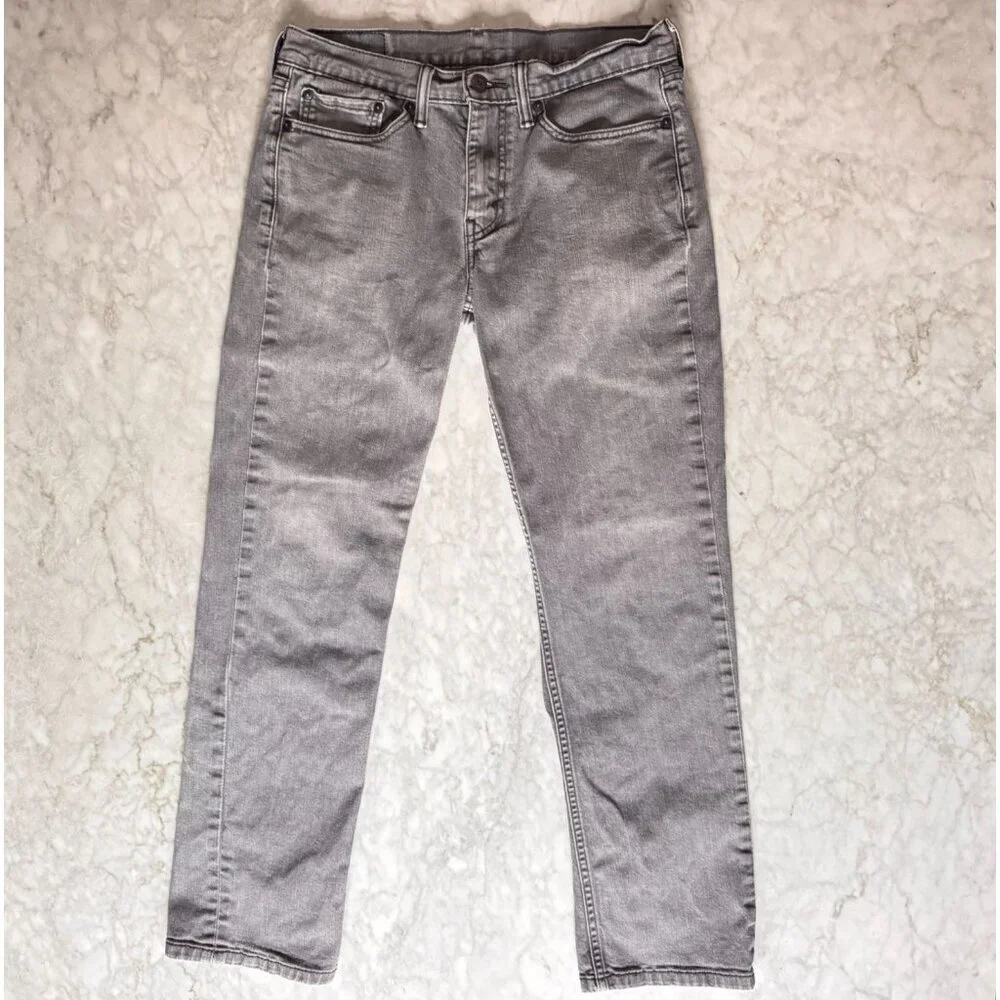 Levi's Mens 514 Straight Fit Jeans in Black Size W32 x L32 (W32xL28.5 Measured)